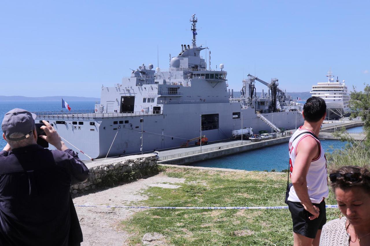Split: Francuski vojni brod LSS Jacques Chevallier